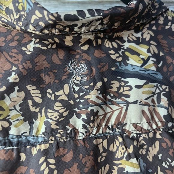 EUC Bushlane Camo Button Up Hunting Shirt in Brown - Picture 8 of 10